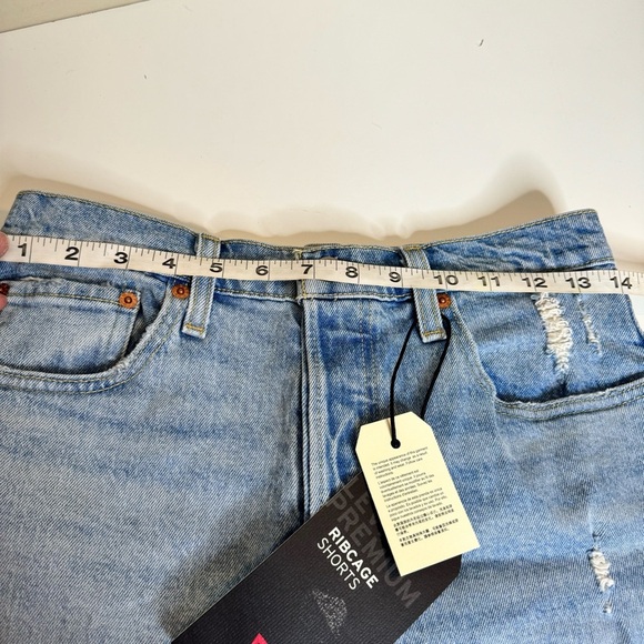 Levi's Premium RIBCAGE WOMEN'S SHORTS - Picture 6 of 15